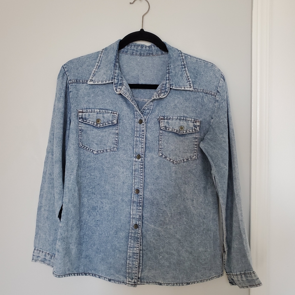 OVERSIZE ACID WASH JEAN BUTTON UP